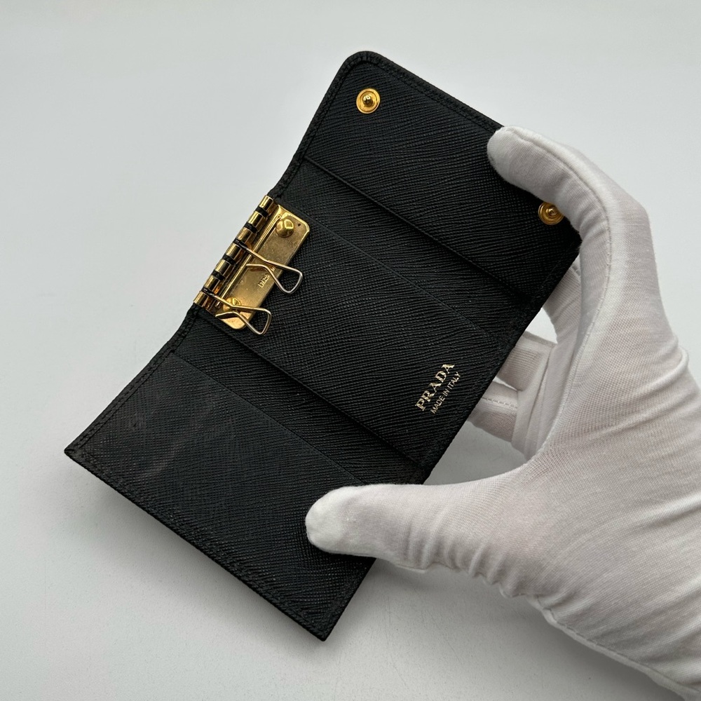 Prada Black Saffiano Leather Key Holder Wallet - Picture 6 of 12